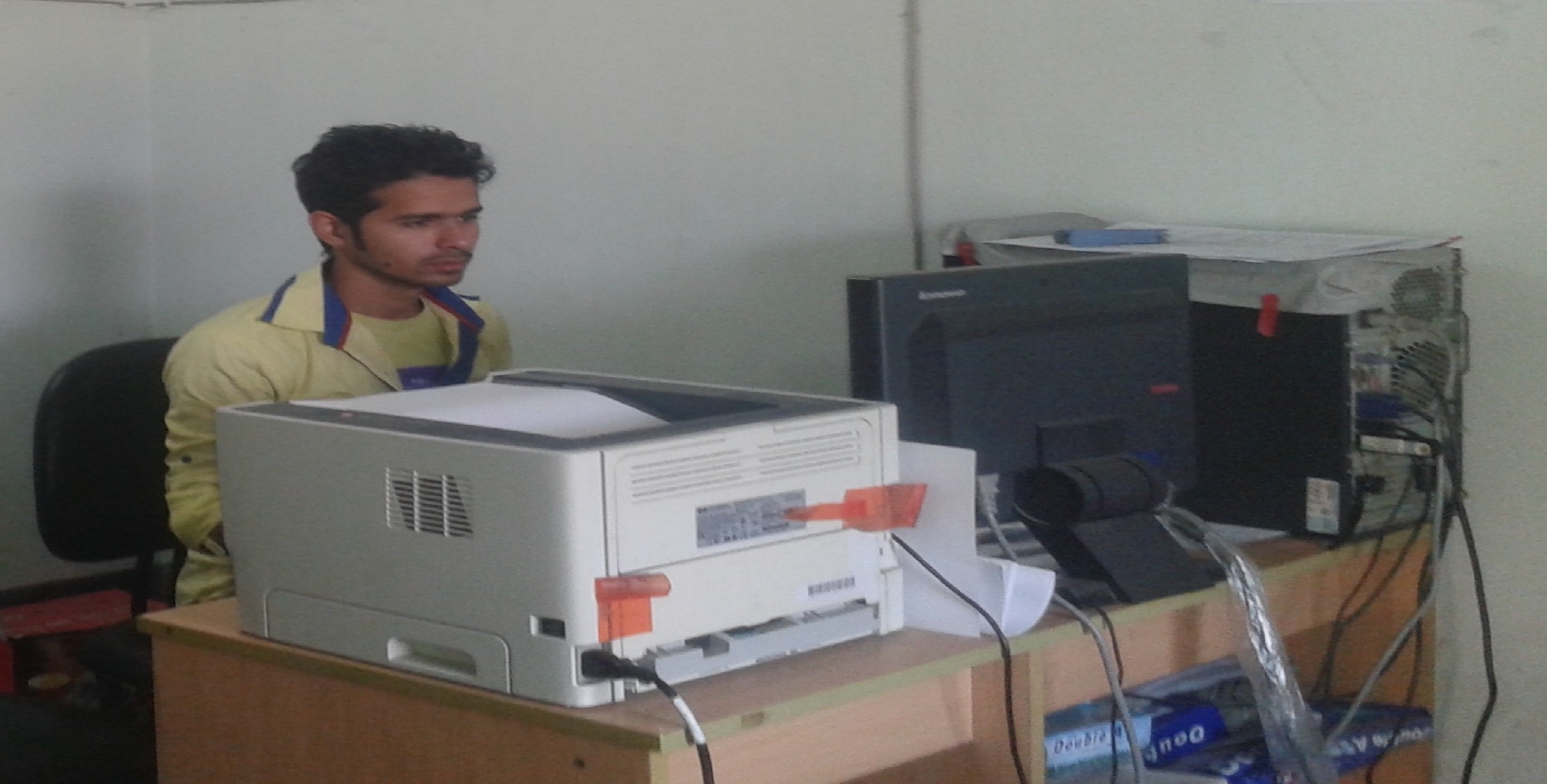 ইউ ডি সি ফটোগ্যালারী