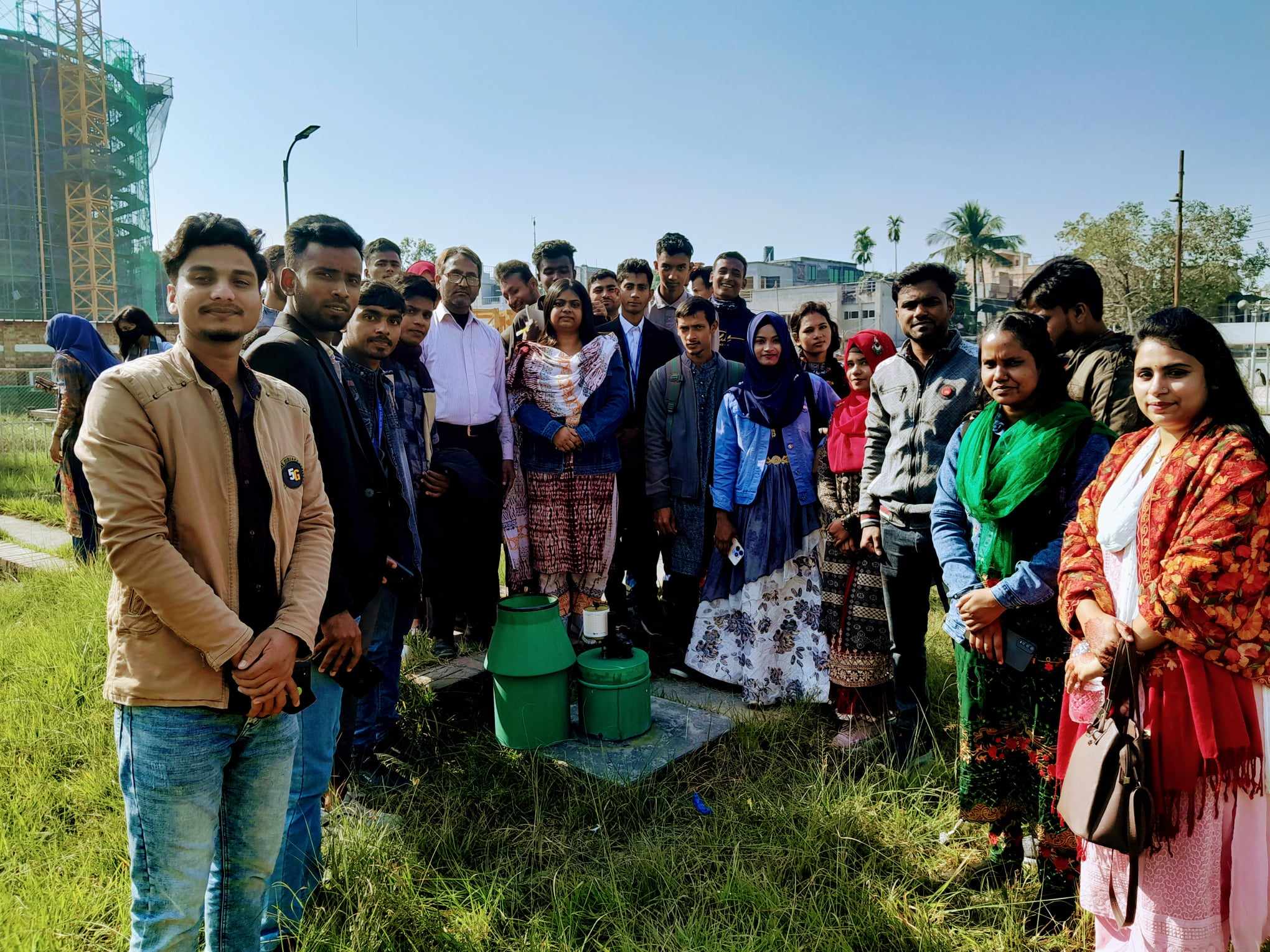 কলেজ ছাত্র/ছাত্রি কর্তৃক অফিস পরিদর্শন