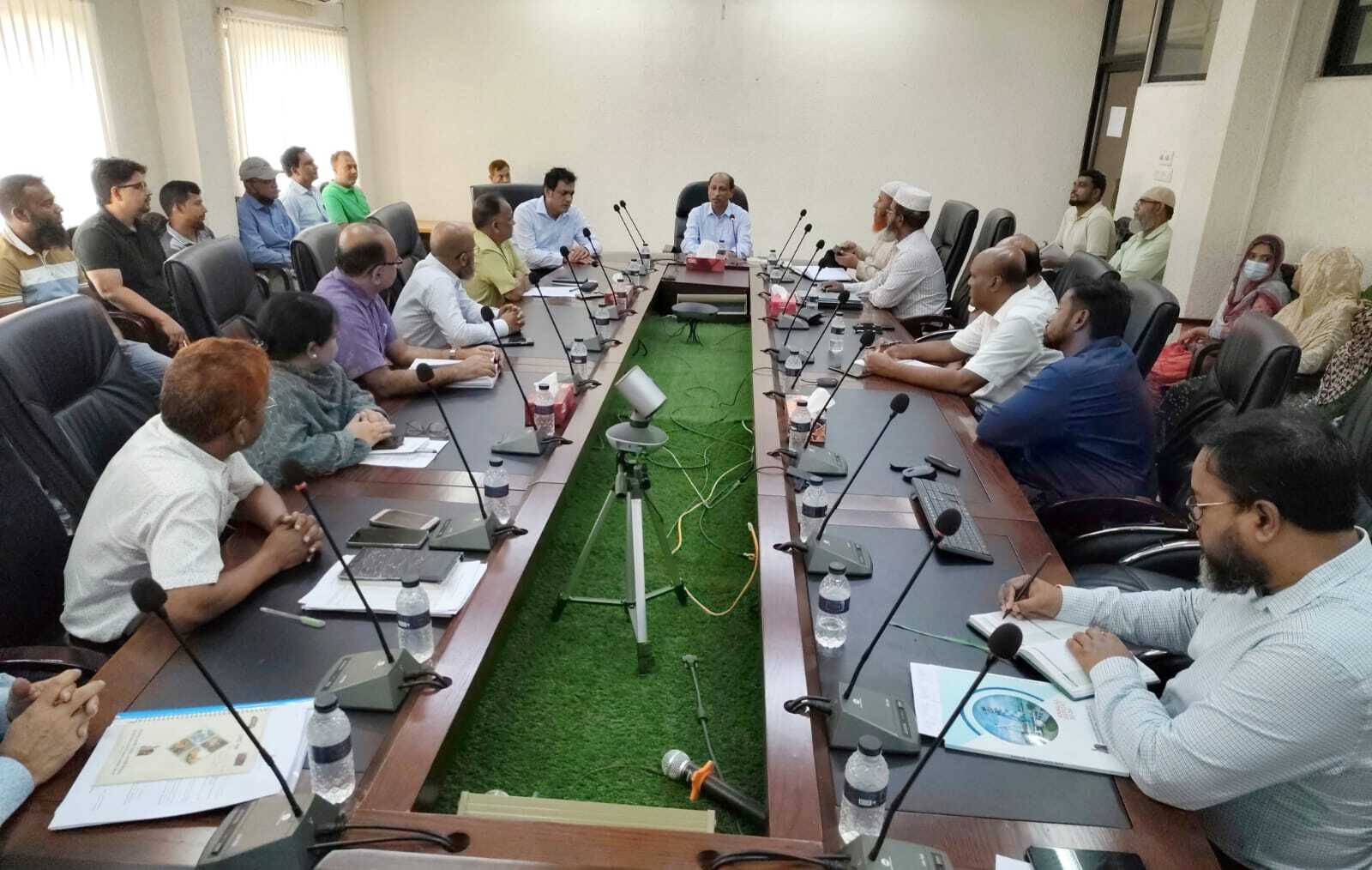 এমজিএমসিএল-এর কর্মকর্তাদের সাথে মতবিনিময়