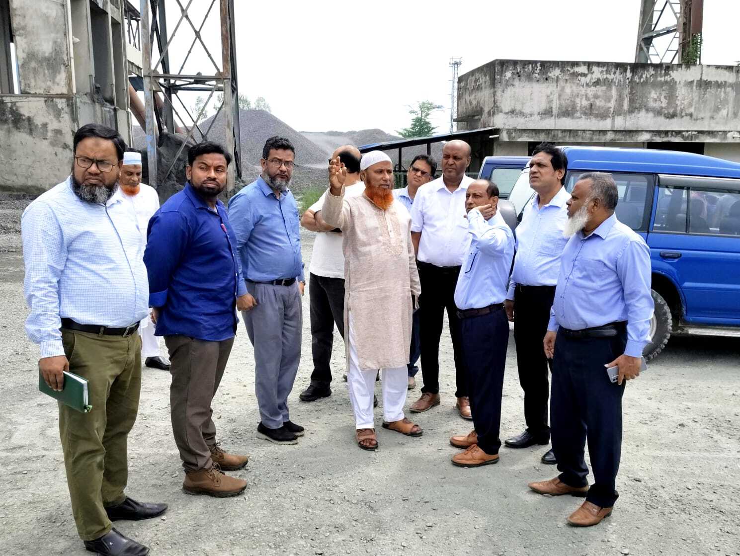 সারফেস এর স্থাপনা সমূহ পরিদর্শন