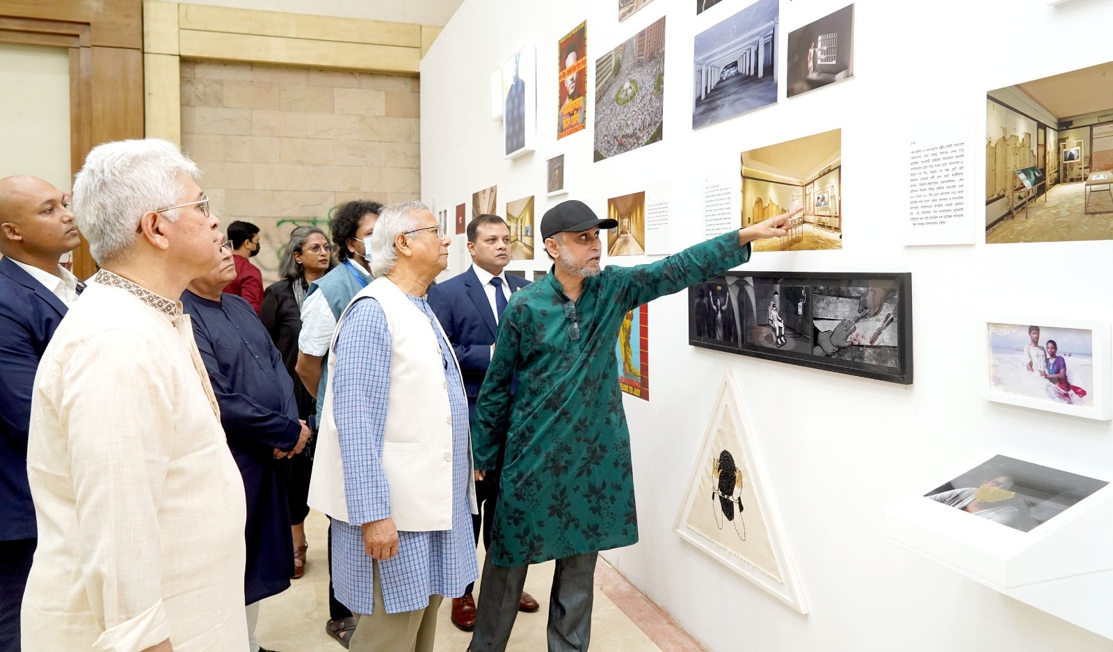 ‘জুলাই গণঅভ্যুত্থান দিবস’ উপলক্ষে গত ০৫ আগস্ট ২০২৫ মঙ্গলবার গণভবনে নির্মাণাধীন ‘জুলাই গণঅভ্যুত্থান স্মৃতি জাদুঘর’-এর নির্মাণকাজের অগ্রগতি পর্যবেক্ষণ করেছেন অন্তর্বর্তী সরকারের মাননীয় প্রধান উপদেষ্টা প্রফেসর মুহাম্মদ ইউনূস।