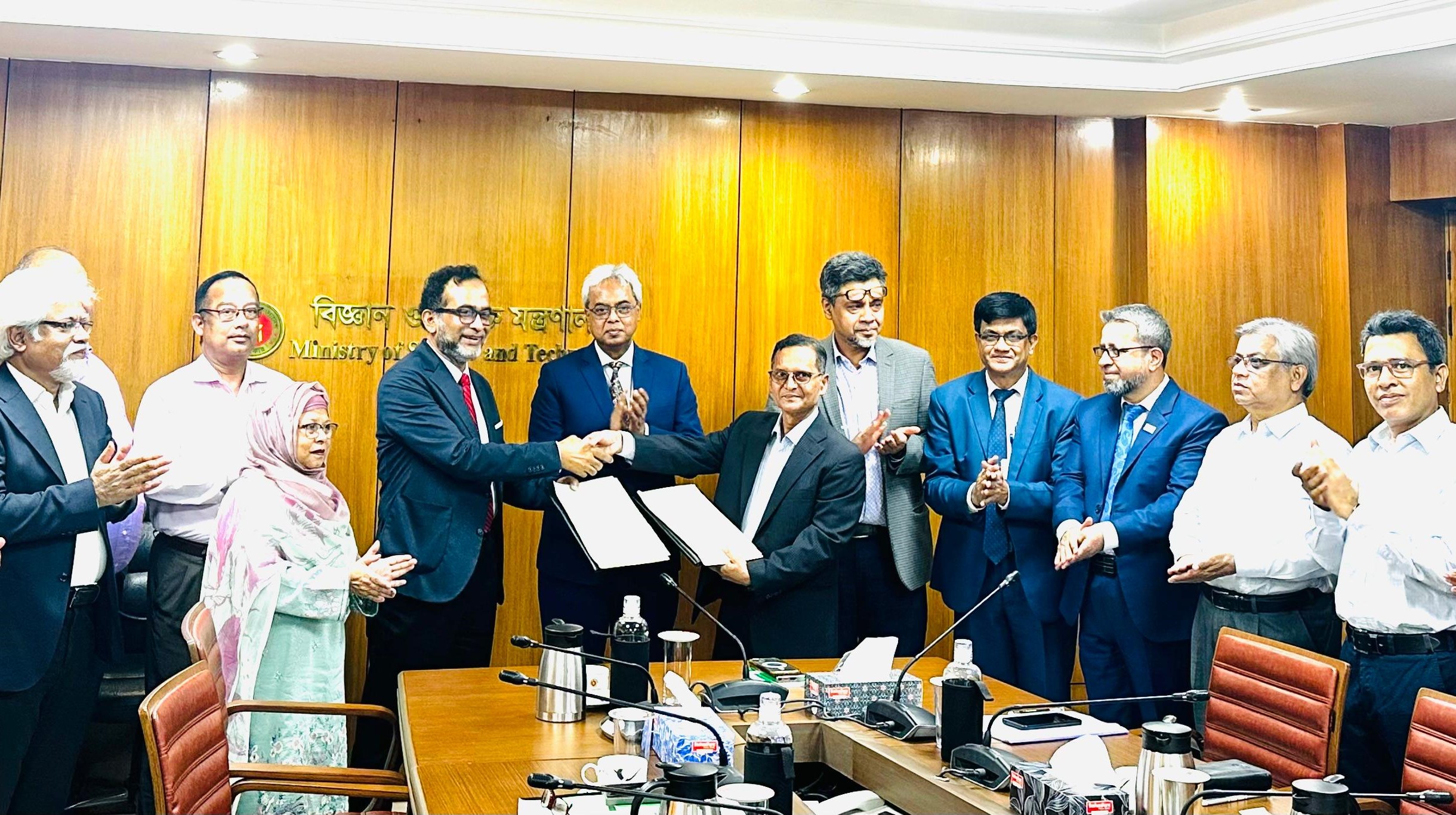 ন্যাশনাল ইনস্টিটিউট অব বায়োটেকনোলজি এবং বাংলাদেশ মেডিক্যাল বিশ্ববিদ্যালয়ের মধ্যে সমঝোতা চুক্তি স্বাক্ষরিত