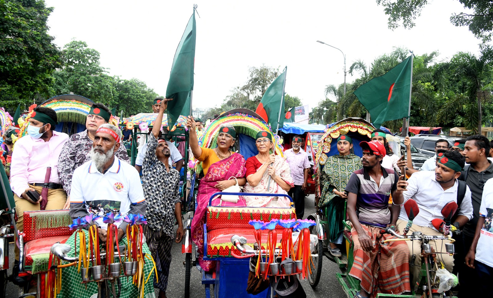জুলাই গণঅভ্যুত্থান স্মরনে রিক্সা র‍্যালি