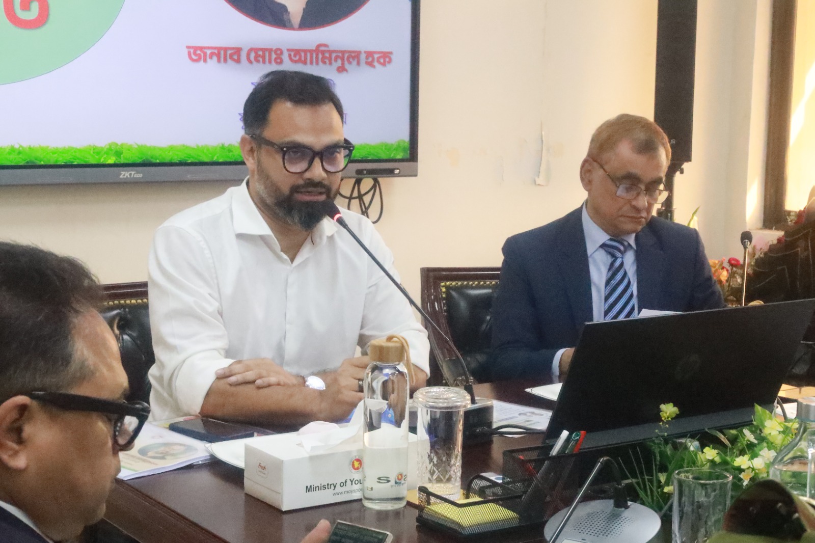 মাননীয় প্রতিমন্ত্রী