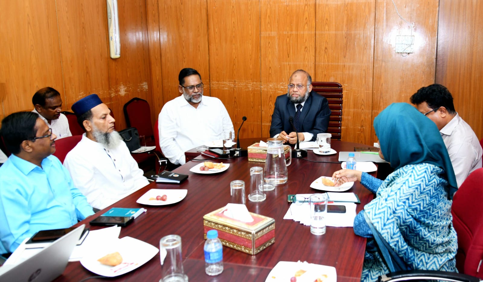 সমাজকল্যাণ মন্ত্রণালয়ের সম্মানিত সচিব ড. মোহাম্মদ আবু ইউছুফ মহোদয়ের কর্মকর্তাদের সাথে মতবিনিময় সভা