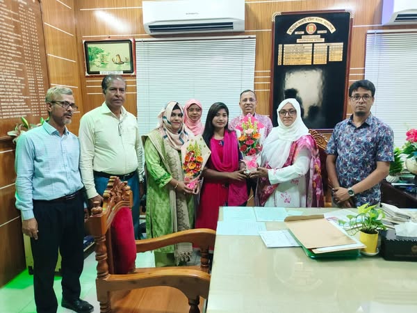 জাতীয় বিশ্ববিদ্যালয় আন্ত:কলেজ ক্রীড়া প্রতিযোগিতা ২০২৪ এ মুমিনুন্নিসা সরকারি কলেজ, ময়মনসিংহ কলেজ এর শিক্ষার্থী চূড়ান্ত পর্যায় গোলক নিক্ষেপে প্রথম স্থান এবং ৪০০ মিটার দৌড়ে দ্বিতীয় স্থান অর্জন করেন।