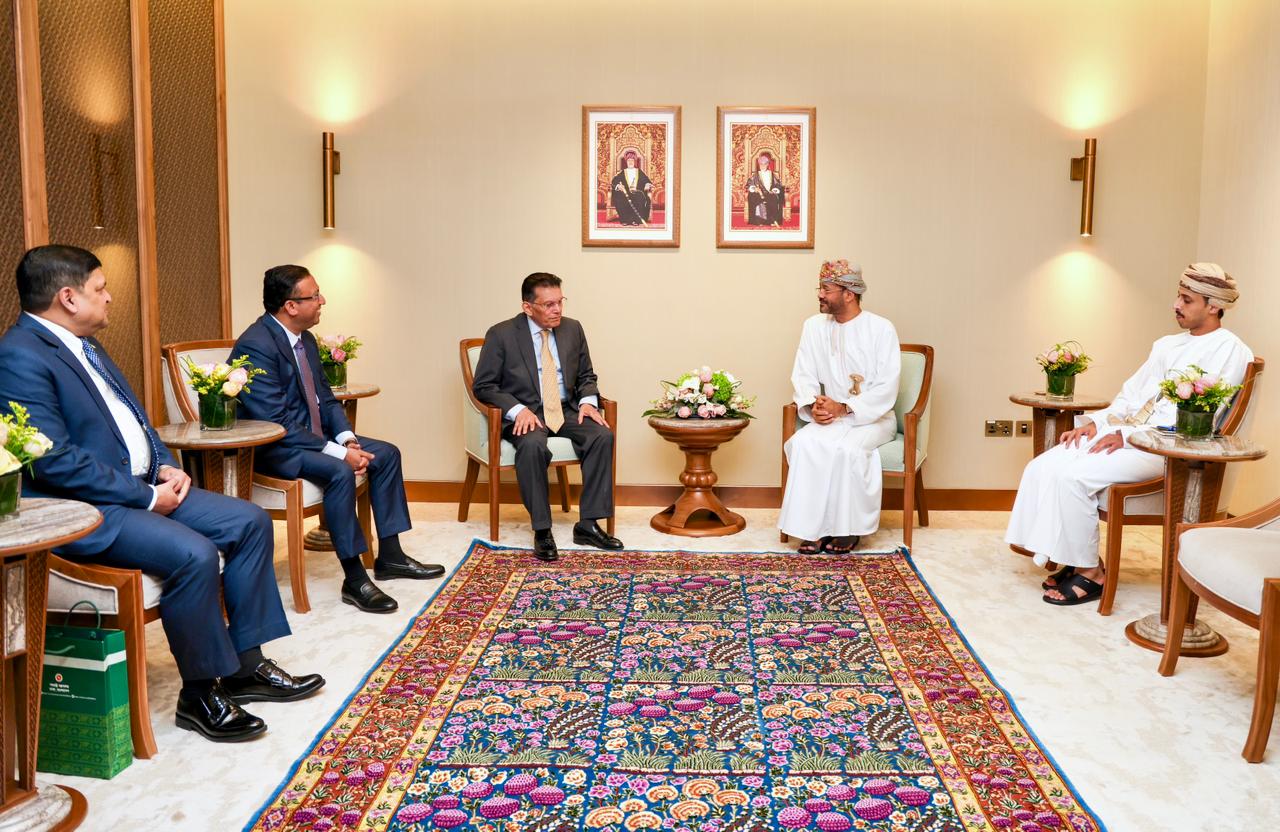 Hon'ble Foreign Minister of Bangladesh Dr. Khalilur Rahman call on with His Excellency Sayyid Badr bin Hamad Al Busaidi, Foreign Minister of Oman.