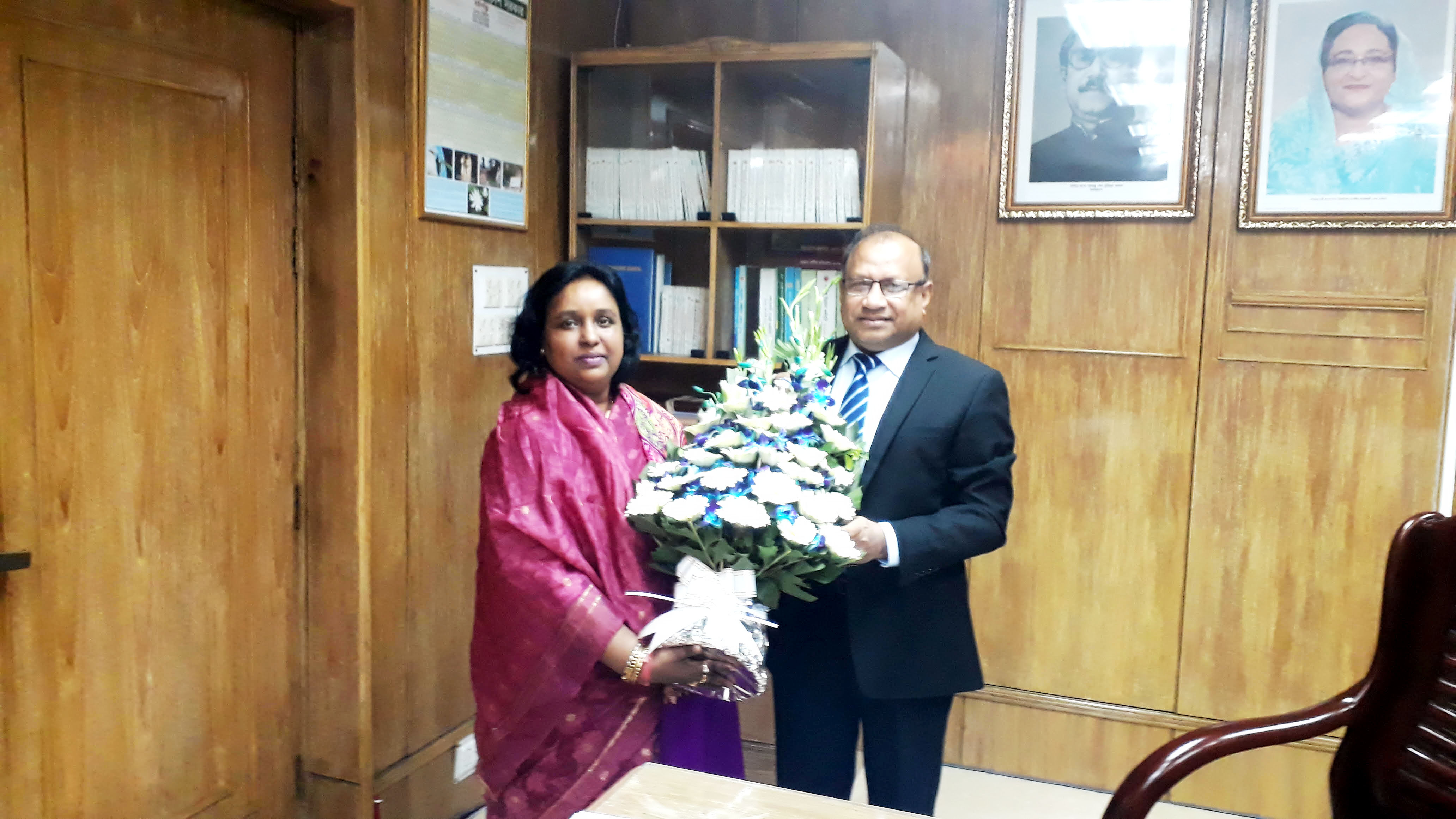 মাননীয় মন্ত্রী জনাব মো. তাজুল ইসলাম