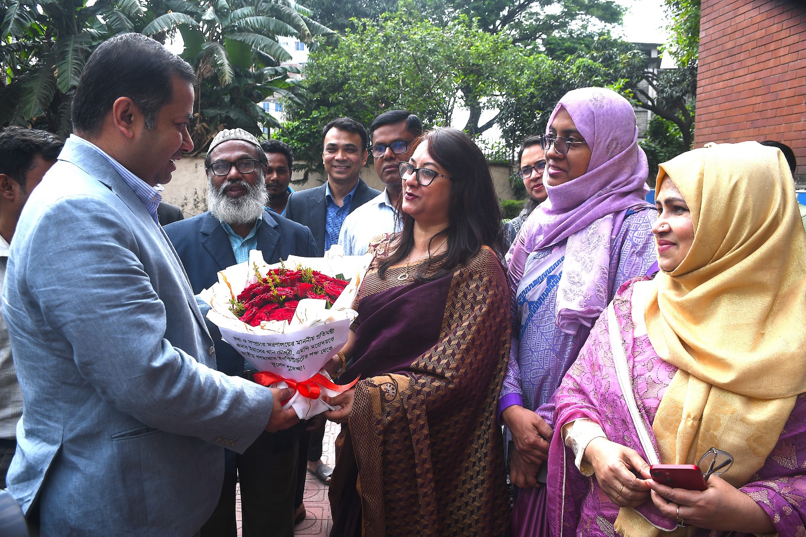 "চলচ্চিত্র ও বিজ্ঞাপন পরিবেশনা ও বিপণনে AI ব্যবহার এবং এর মাধ্যমে গুজব ও অপতথ্য বিস্তার রোধ কৌশল" কর্মশালায় তথ্য ও সম্প্রচার মন্ত্রণালয়ের মাননীয় প্রতিমন্ত্রী ইয়াসের খান চৌধুরী এমপি'র আগমন