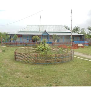 নোয়ারপাড়া ইউনিয়ন পরিষদের অস্থায়ী কার্যালয়,তারতাপাড়া,হাড়গিলা বাজার