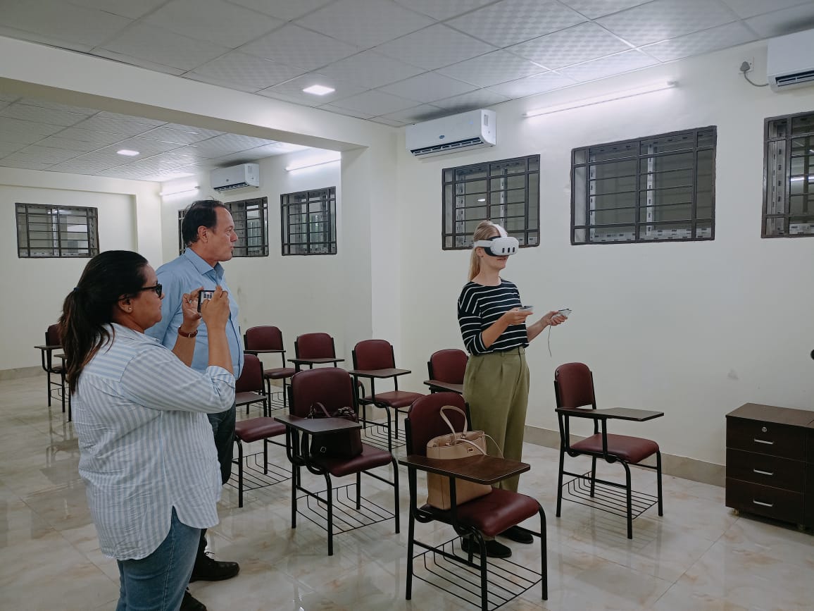 VR ল্যাব পরিদর্শন