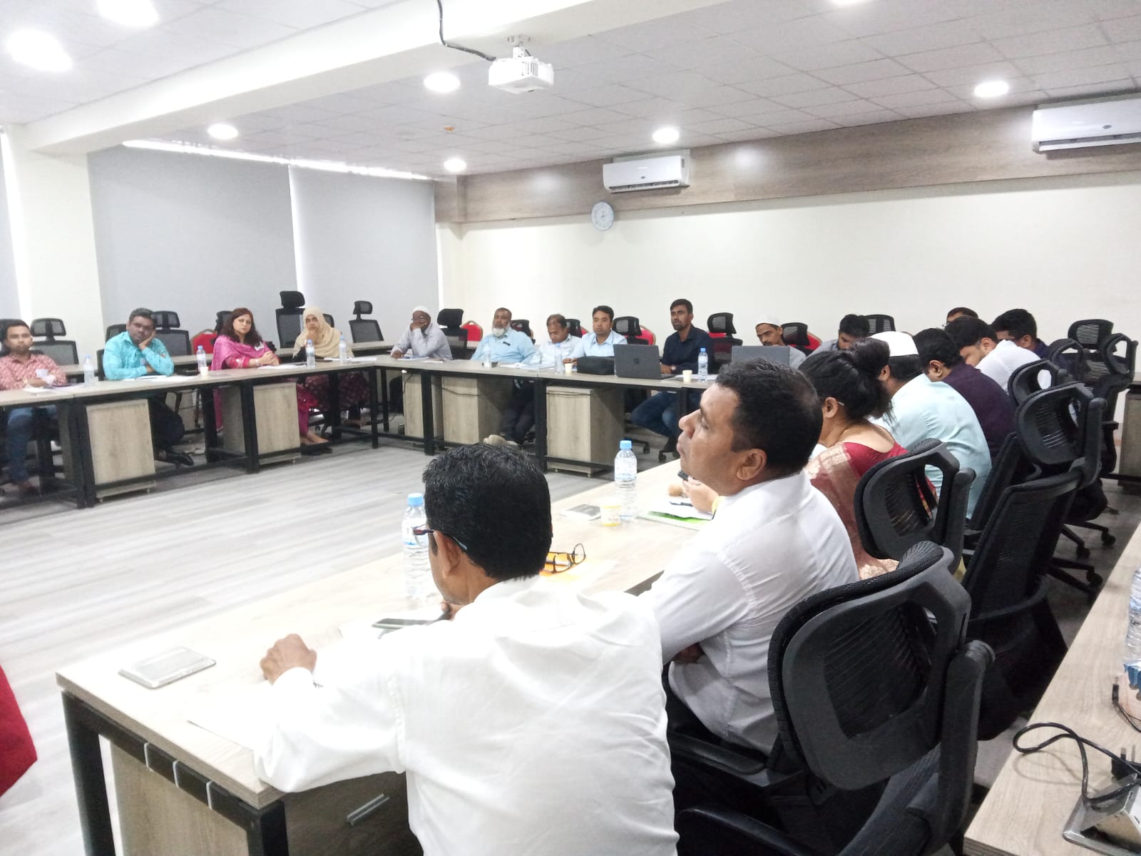 প্রশিক্ষণকালীন ক্লাস