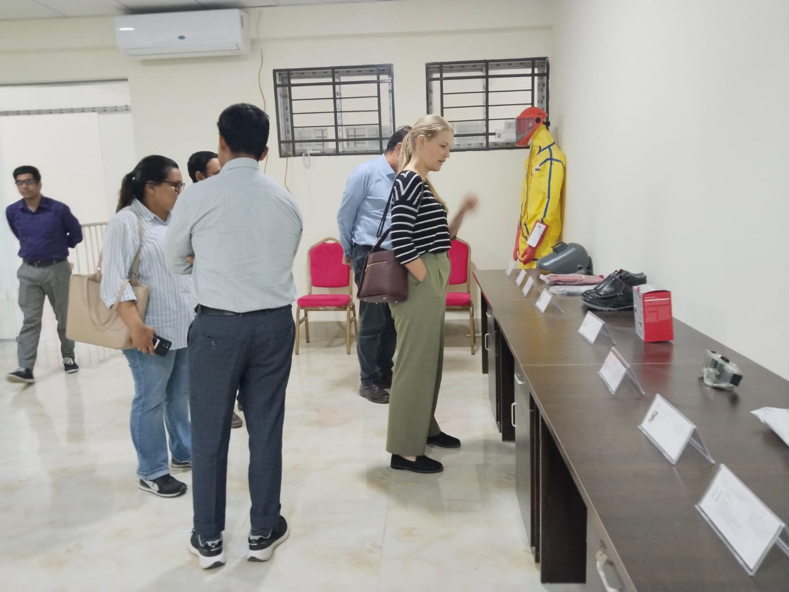 পিপিই ল্যাব পরিদর্শন