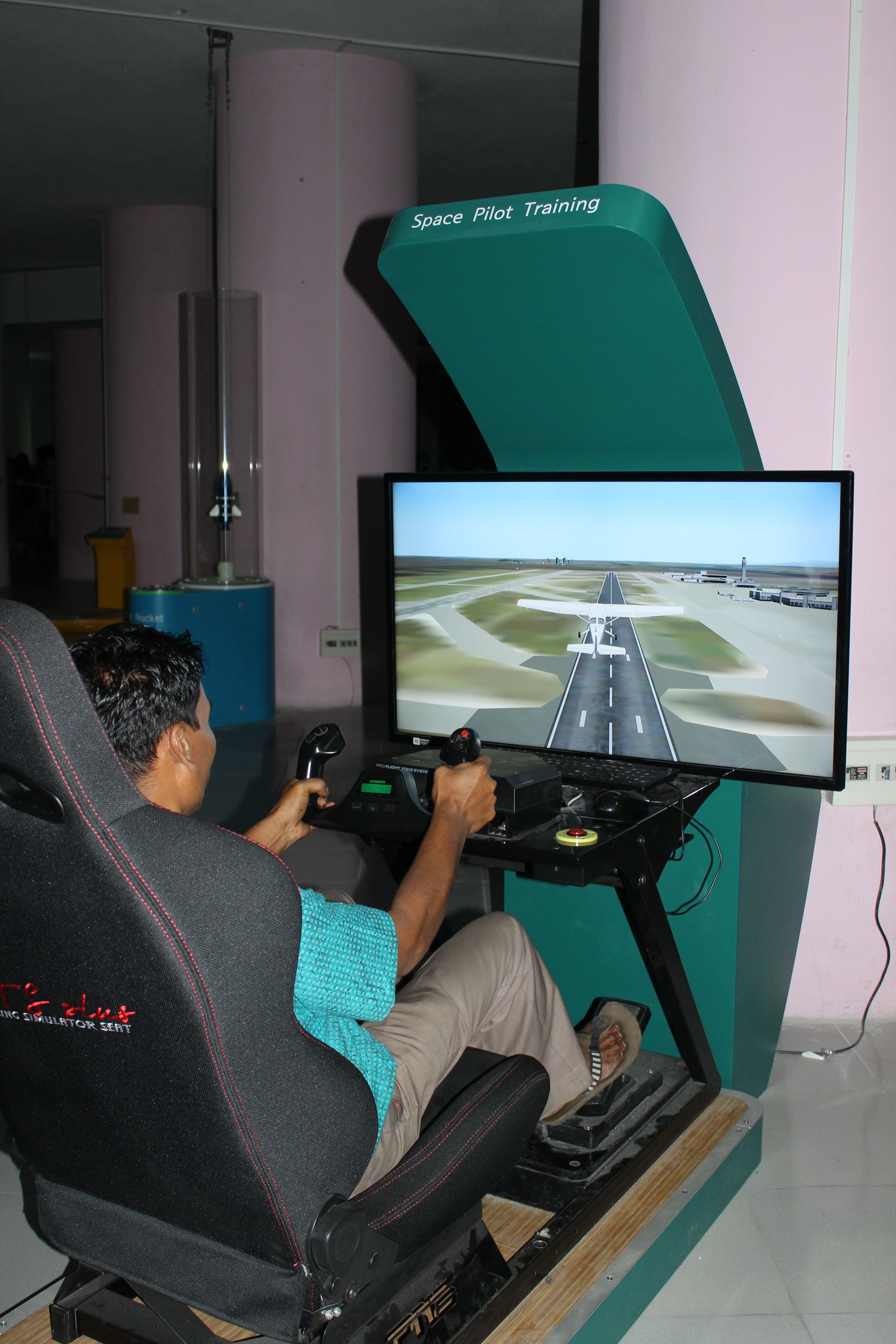 স্পেস পাইলট ট্রেনিং