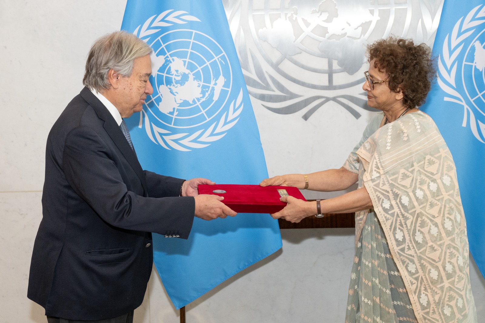 Submission of Credentials by H.E. the Permanent Representative