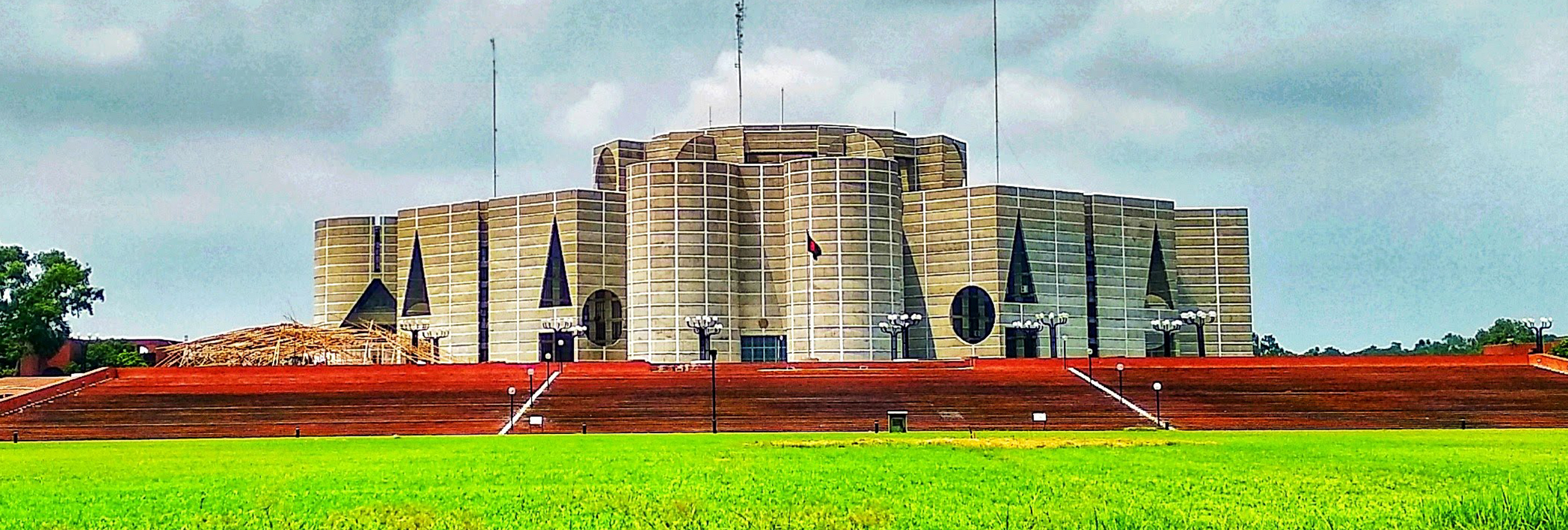 জাতীয় সংসদ ভবন