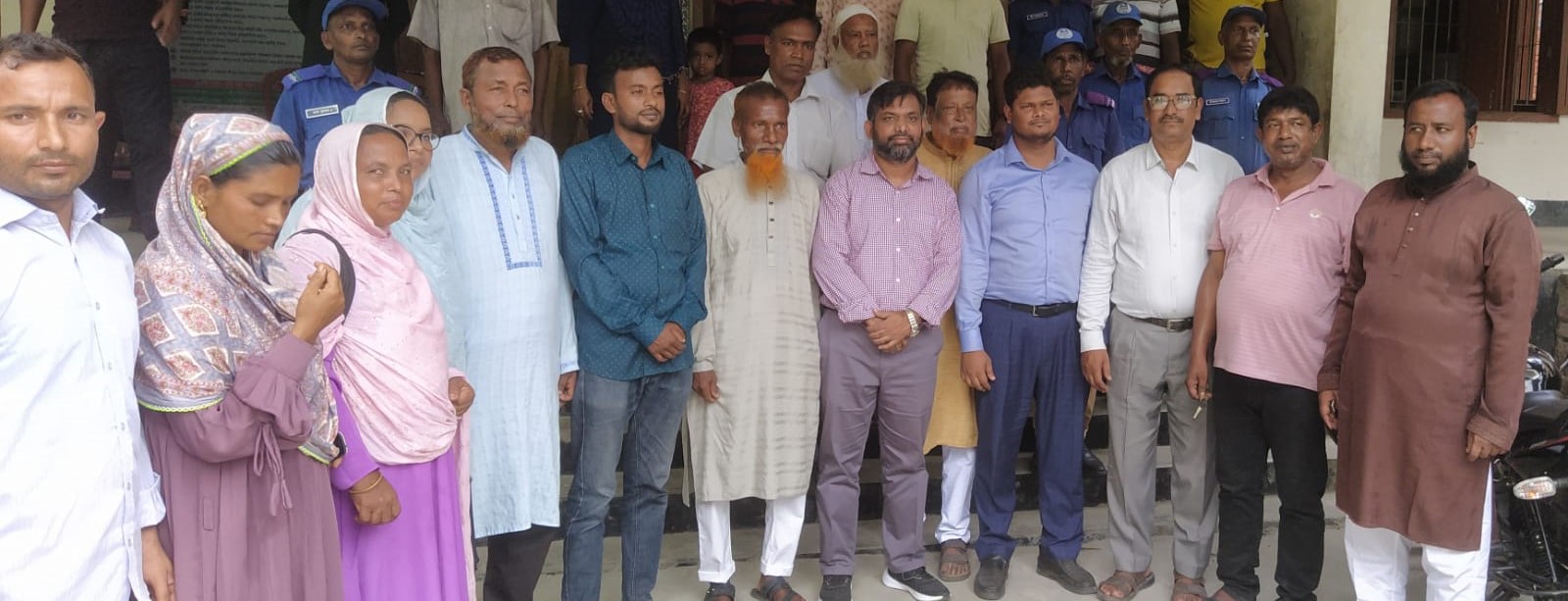 পদুমশহর ইউনিয়ন পরিষদে আপনাদের সেবা গ্রহনে স্বাগতম