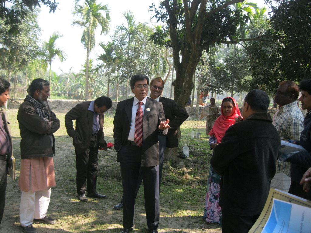 ওয়াল্ড ব্যাংক প্রতিনিধী ৪০দিনের কর্মসূচী 2014 পরিদর্শন