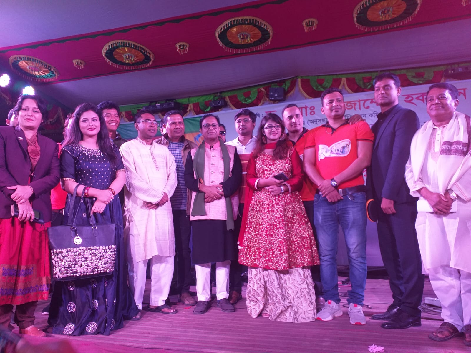 পাঁচখোলা মুক্তিসেনা স্কুল মাঠে সাংস্কৃতি অনুষ্ঠান