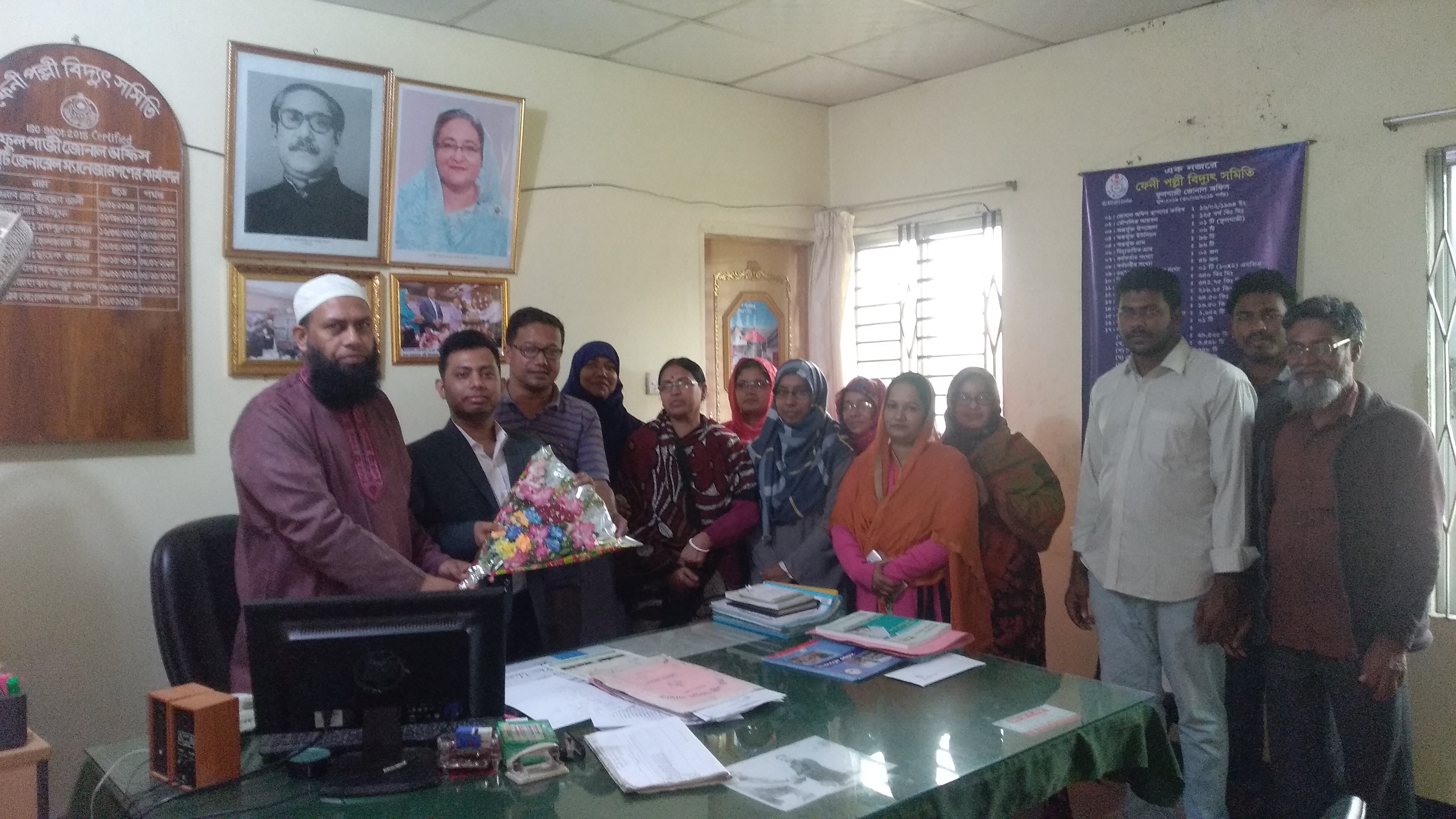 নব-যোগদানকৃত এ জি এম(ওএন্ডএম) মহোদয়কে বরণ।