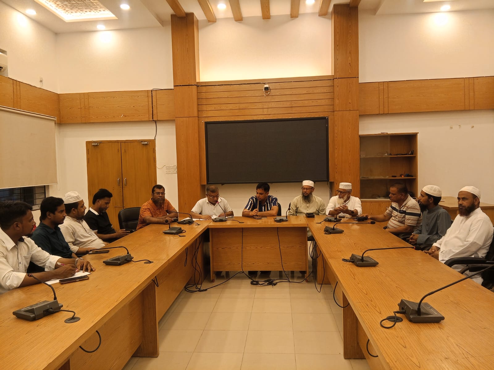 জাতীয় স্বার্থে বিদ্যুৎ সাশ্রয় ও সরকারি নির্দেশনা বাস্তবায়নে কঠোর অবস্থানে কোটালীপাড়া উপজেলা প্রশাসন!