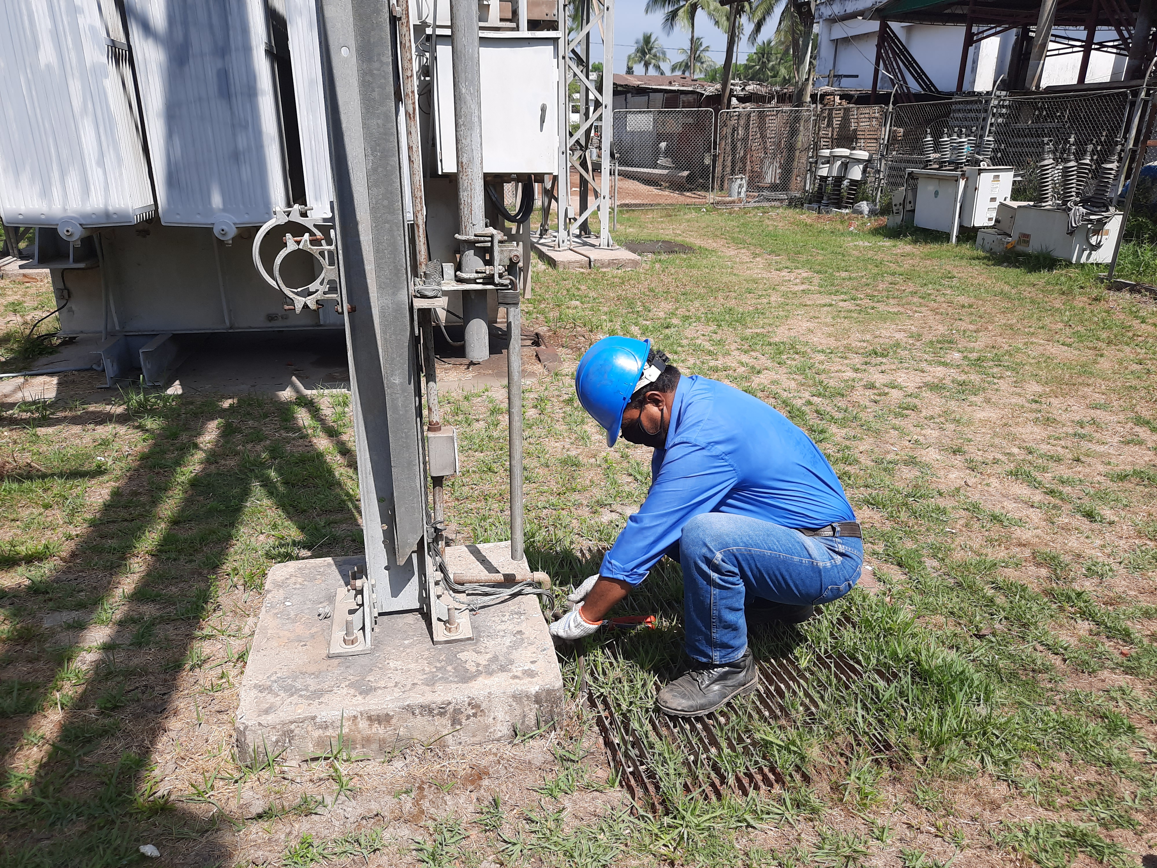 করোনা ভাইরাসের দুর্যোগকালীন সময়ে নিরবচ্ছিন্ন বিদ্যুৎ সরবরাহ নিষ্চিত করনের লক্ষ্যে আমরা সবর্দাই প্রস্তুত।