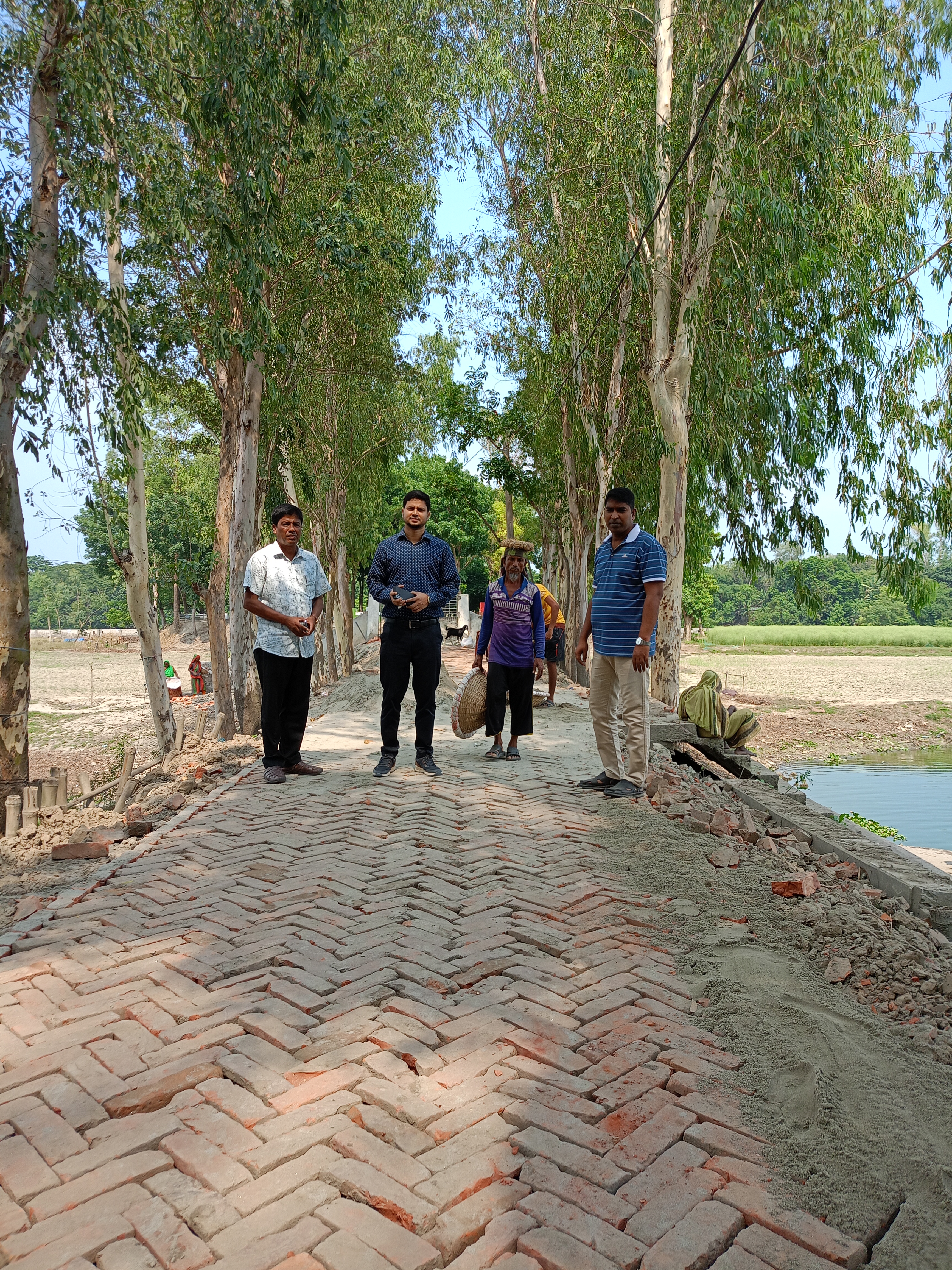 2024-2025 অর্থ বছরের টিআর, কাবিটা-কাবিখা প্রকল্পে পরিদর্শনের ছবি