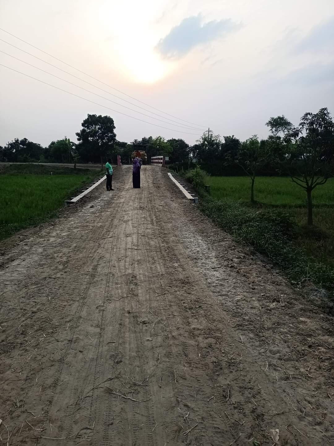 এইচবিবি রাস্তা, চামুশা ভোলাহাট।