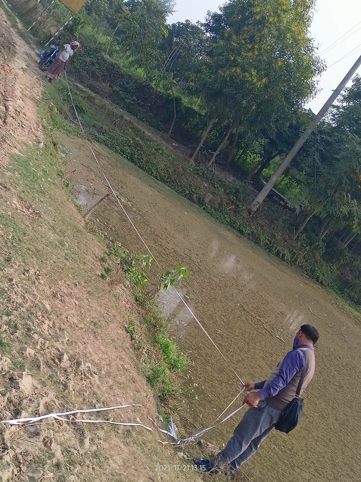 গ্রামীণ মাটির রাস্তা এইচবিবি করণ