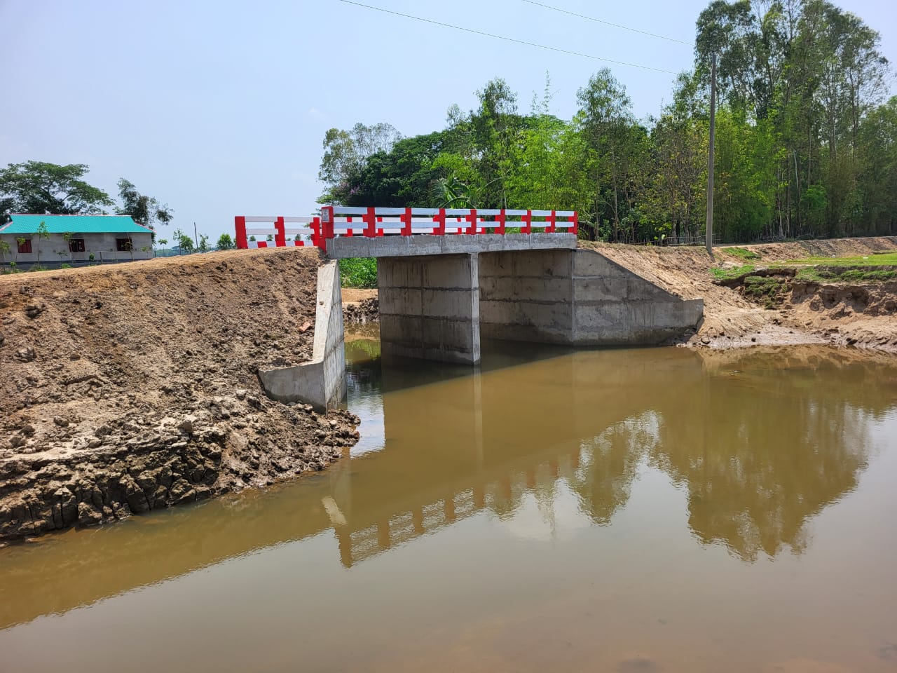 কোম্পানীগঞ্জ উপজেলায় গ্রামীণ রাস্তায় ১৫ মিটার প্রকল্পের বাস্তবায়িত সেতু/কালভার্টের ছবি