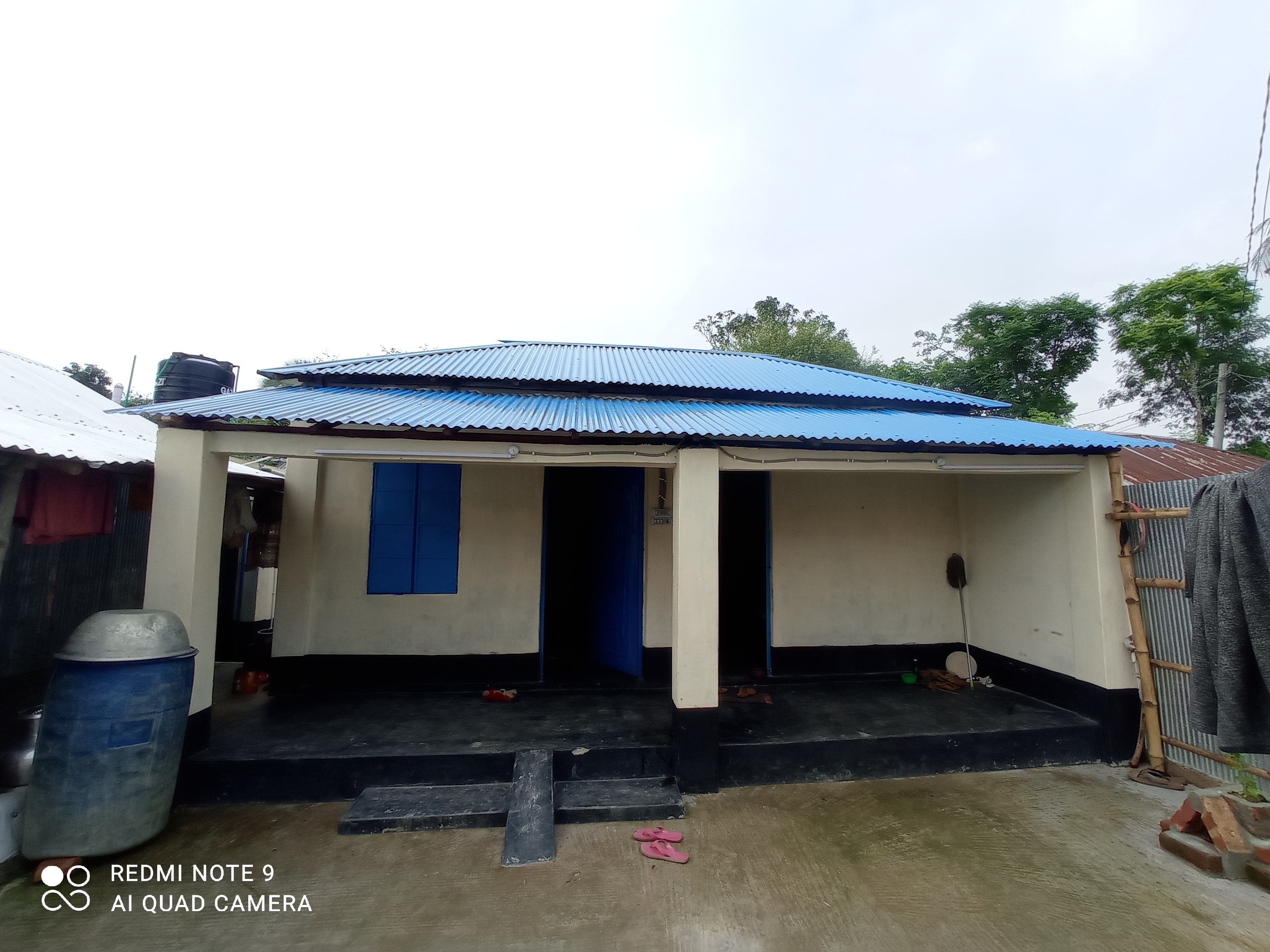 ভূমিহীন ও গৃহহীনদের ঘরের ছবি