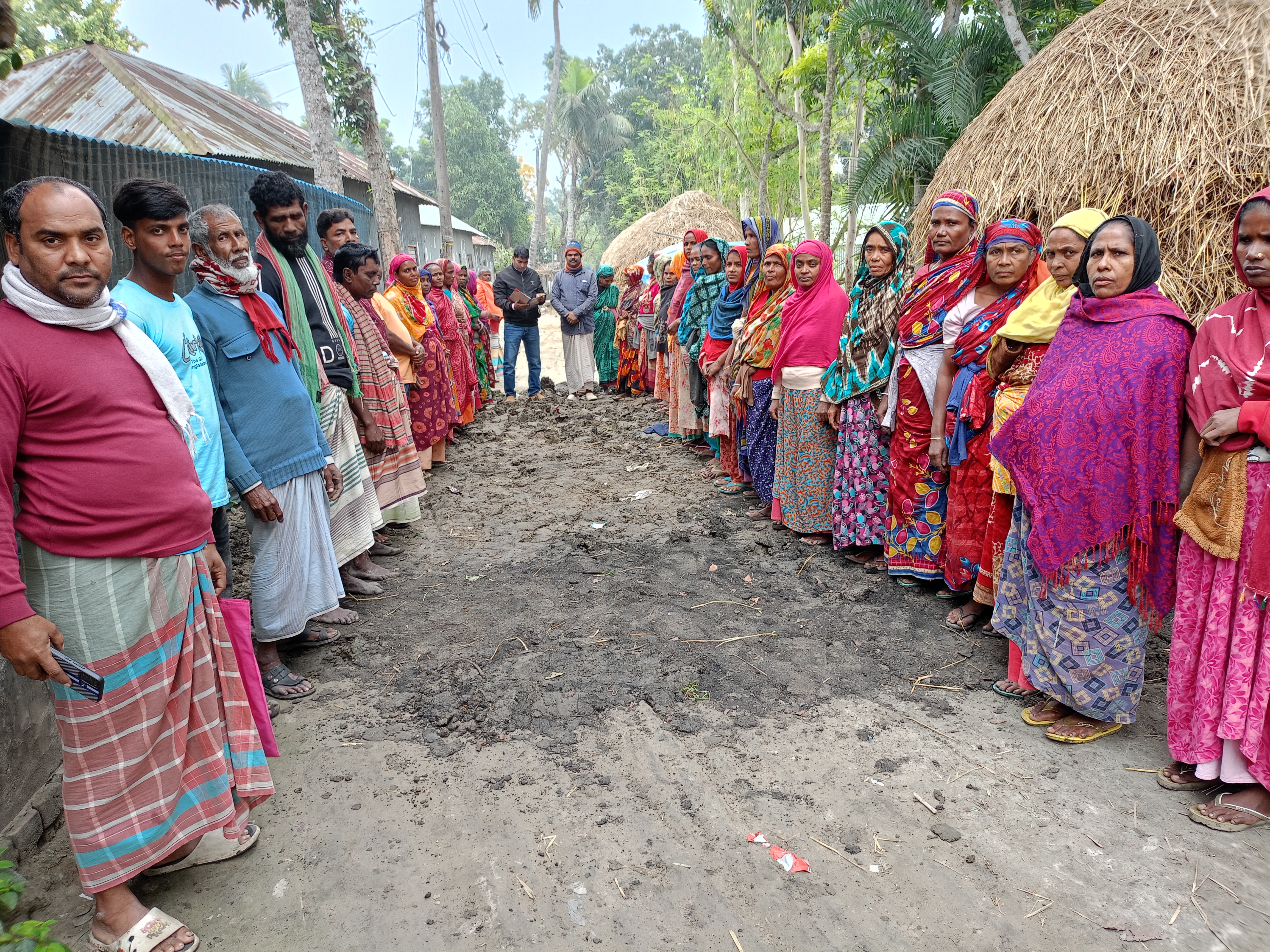 2023-2024 অর্থ বছরের ১ম পর্যয়ের অতিদরিদ্রদের জন্য কর্মসংস্থান কর্মসূচী(ইজিপিপি) প্রকল্পের চলমান কাজ