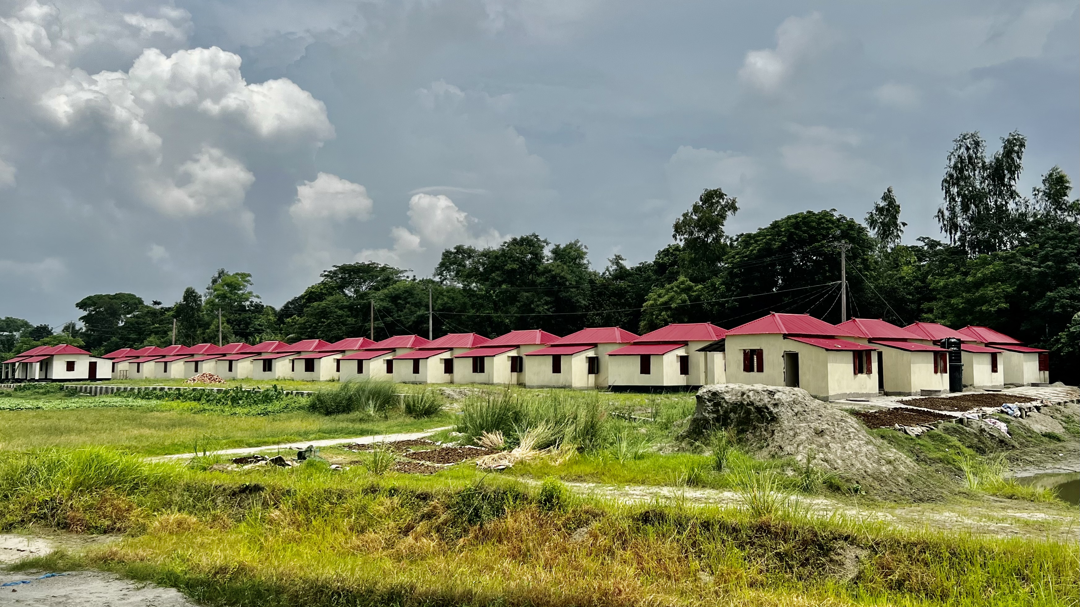 ভূমিহীন ও গৃহহীনদের জন্য গৃহ নির্মাণ প্রকল্প (আশ্রয়ন-২)