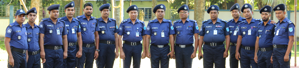 ডামুড্যা থানায় কর্মরত অফিসার ও ফোর্স ।