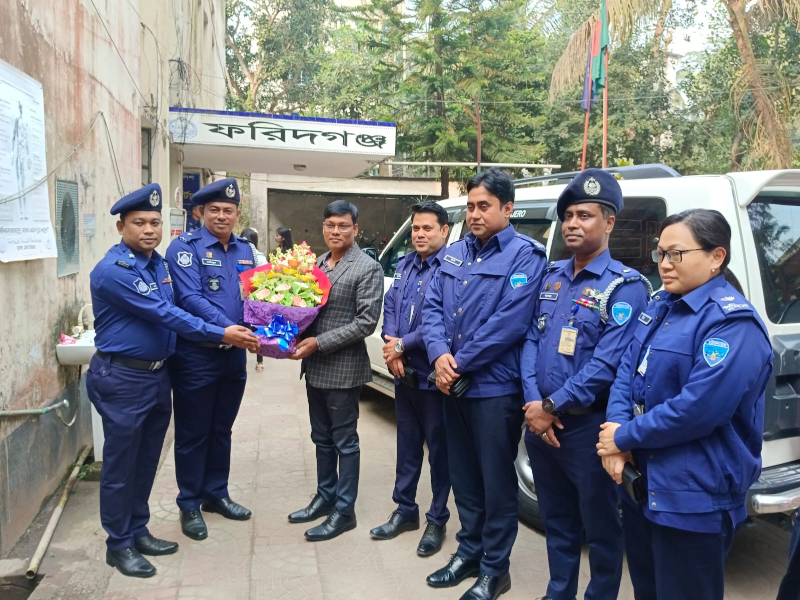 ফটোগ্যালারী