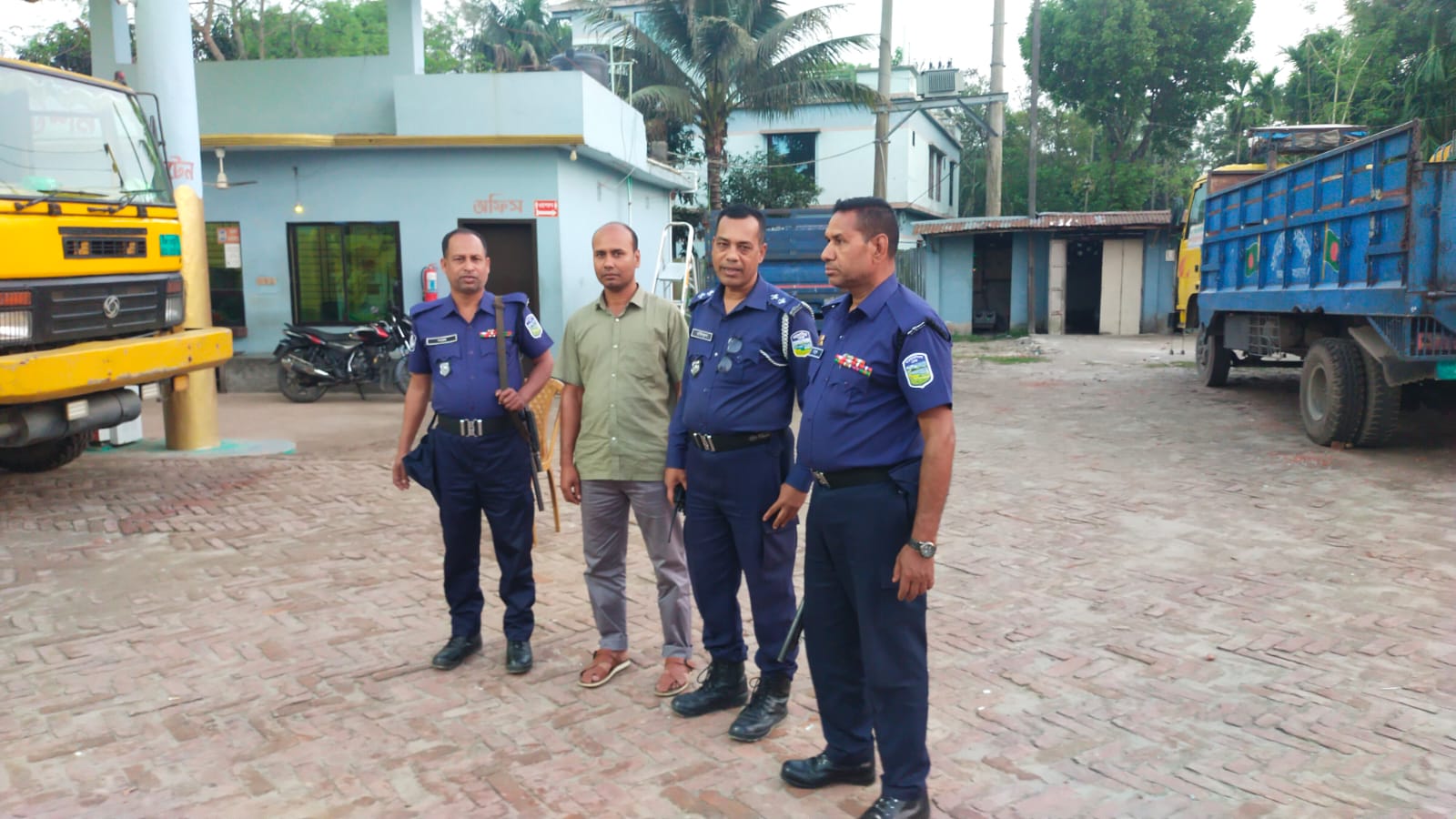 পেট্রোল পাম্পের নিরাপত্তা ডিউটি