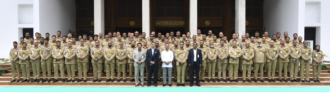 পুলিশ সপ্তাহ ২০২৬ উপলক্ষে মাননীয় প্রধানমন্ত্রীর সাথে ঊর্ধ্বতন পুলিশ কর্মকর্তাগণের ফটোসেশন (১১ মে ২০২৬)