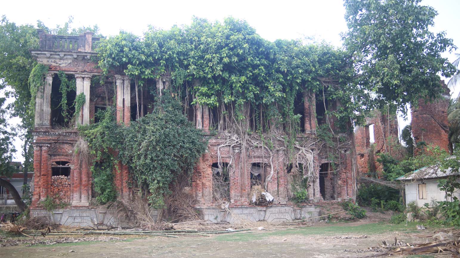 নকিপুর জমিদার বাড়ি