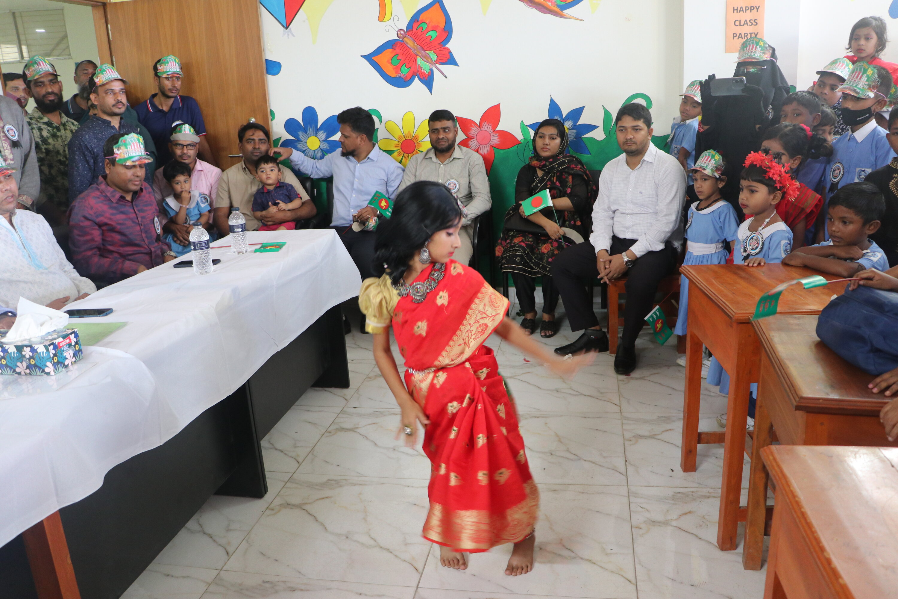 আন্তজার্তিক মাতৃভাষা দিবসের নাচ প্রতিযোগিতা