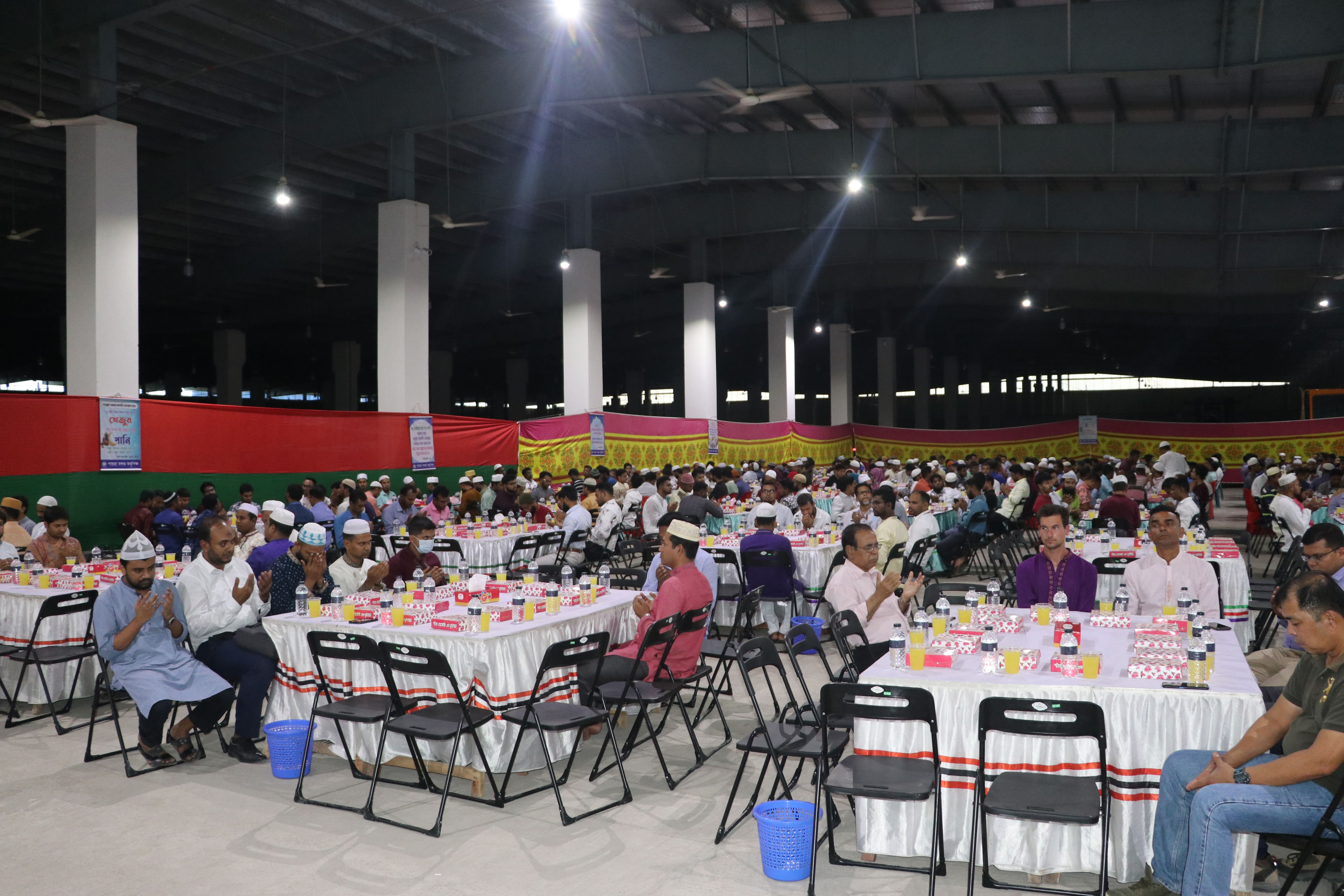 ইফতার ও বিশেষ দোয়া মাহফিলে পায়রা বন্দর কর্তৃপক্ষের উপস্থিত সকল কর্মকর্তা/কর্মচারী।