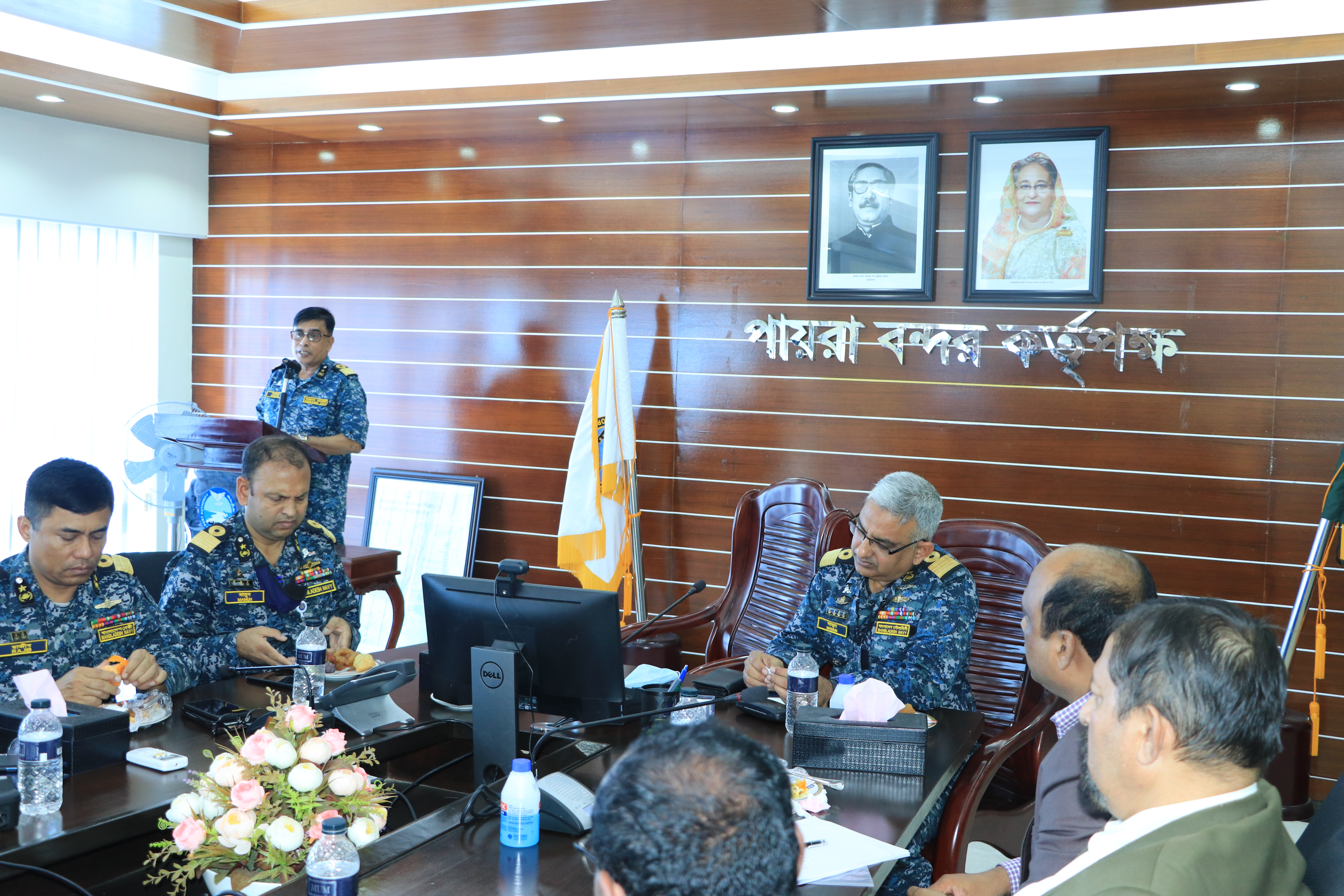 বিদায় অনুষ্ঠানে বক্তব্য প্রদান করেন বিদায়ী চেয়ারম্যান, কমডোর হুমায়ুন কল্লোল, (এল), এনইউপি, এনডিইউ, পিএসসি, বিএন।