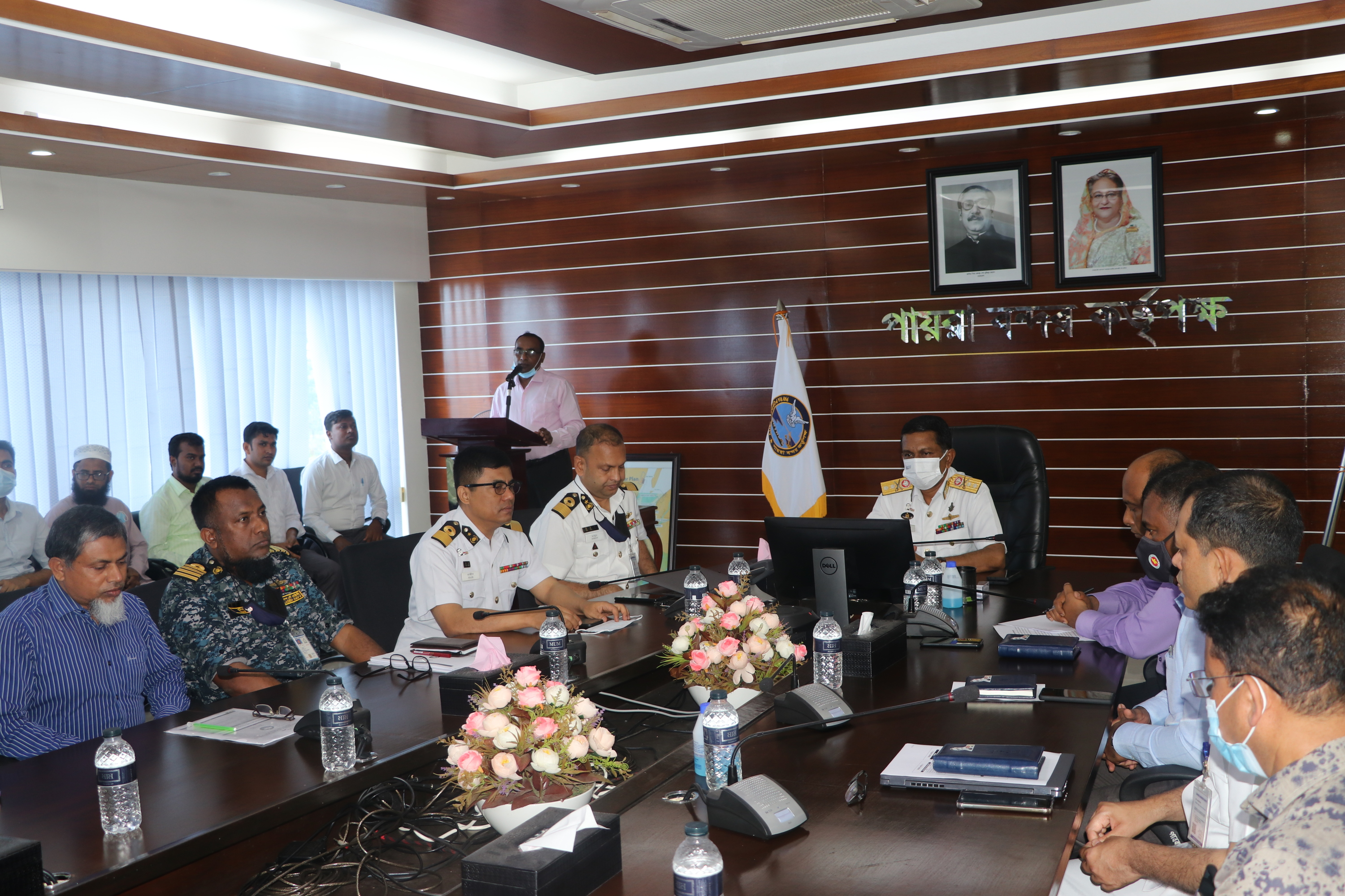 "২৬ শে মার্চ মহান স্বাধীনতা দিবস ও জাতীয় দিবস -২০২২" উপলক্ষ্যে পায়রা বন্দর কর্তৃপক্ষের আয়োজিত অনুষ্ঠানে বক্তব্য প্রদান করেন জনাব মোঃ আতিকুল ইসলাম (উপসচিব), পরিচালক (ট্রাফিক), পাবক।