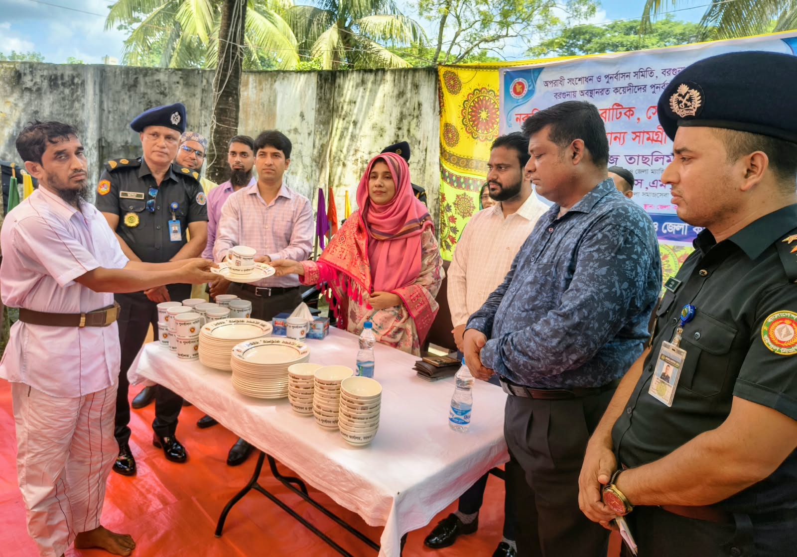 বরগুনা জেলা কারাগার পরিদর্শন
