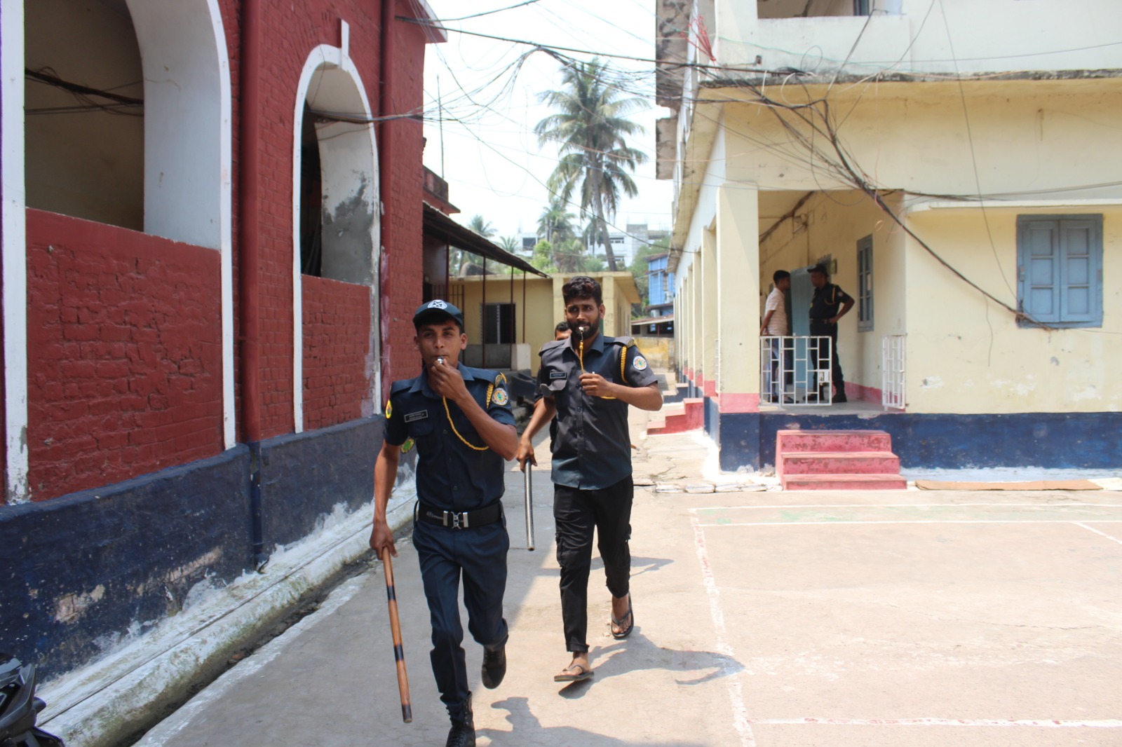 এ্যলার্ম প্রাকটিস এর স্থির চিত্র