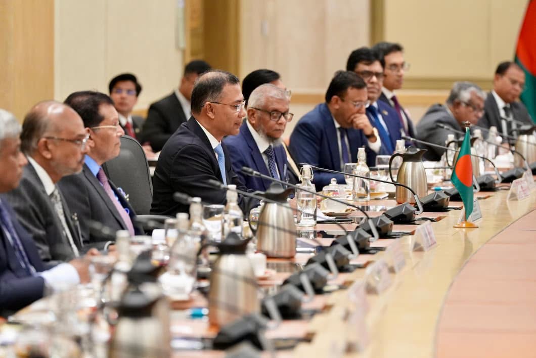 32. JOINT STATEMENT: BETWEEN MALAYSIA AND BANGLADESH