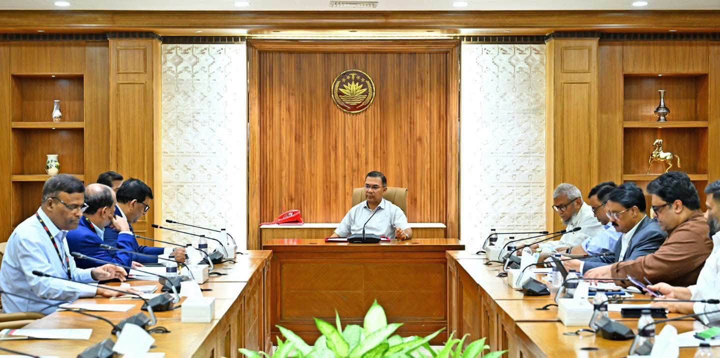 36. প্রবাসী কার্ড চালু নিয়ে প্রধানমন্ত্রীর সভাপতিত্বে বৈঠক