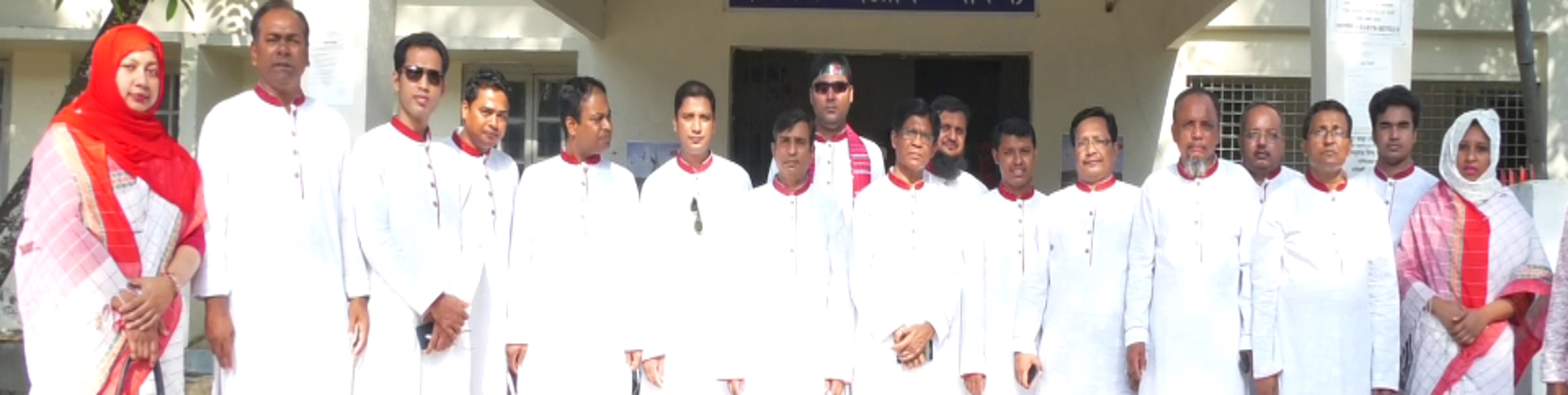 কর্মকর্তাবৃন্দ-১