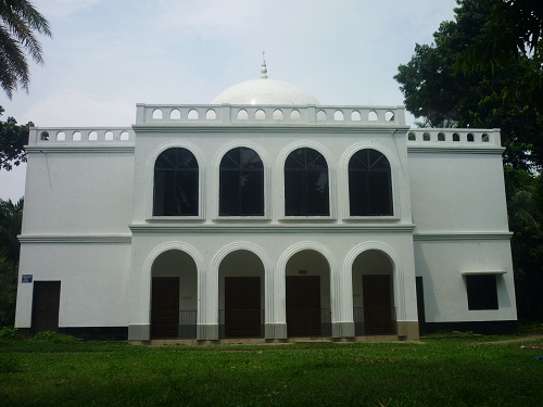 রাইপাড়া্‌ ইউনিয়নের বিভিন্ন প্রতিষ্ঠানের ছবি