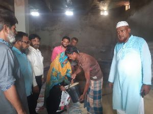 পবিত্র ঈদুল আজহা ২০২৫ উপলক্ষে ভিজিএফ চাউল বিতরন।