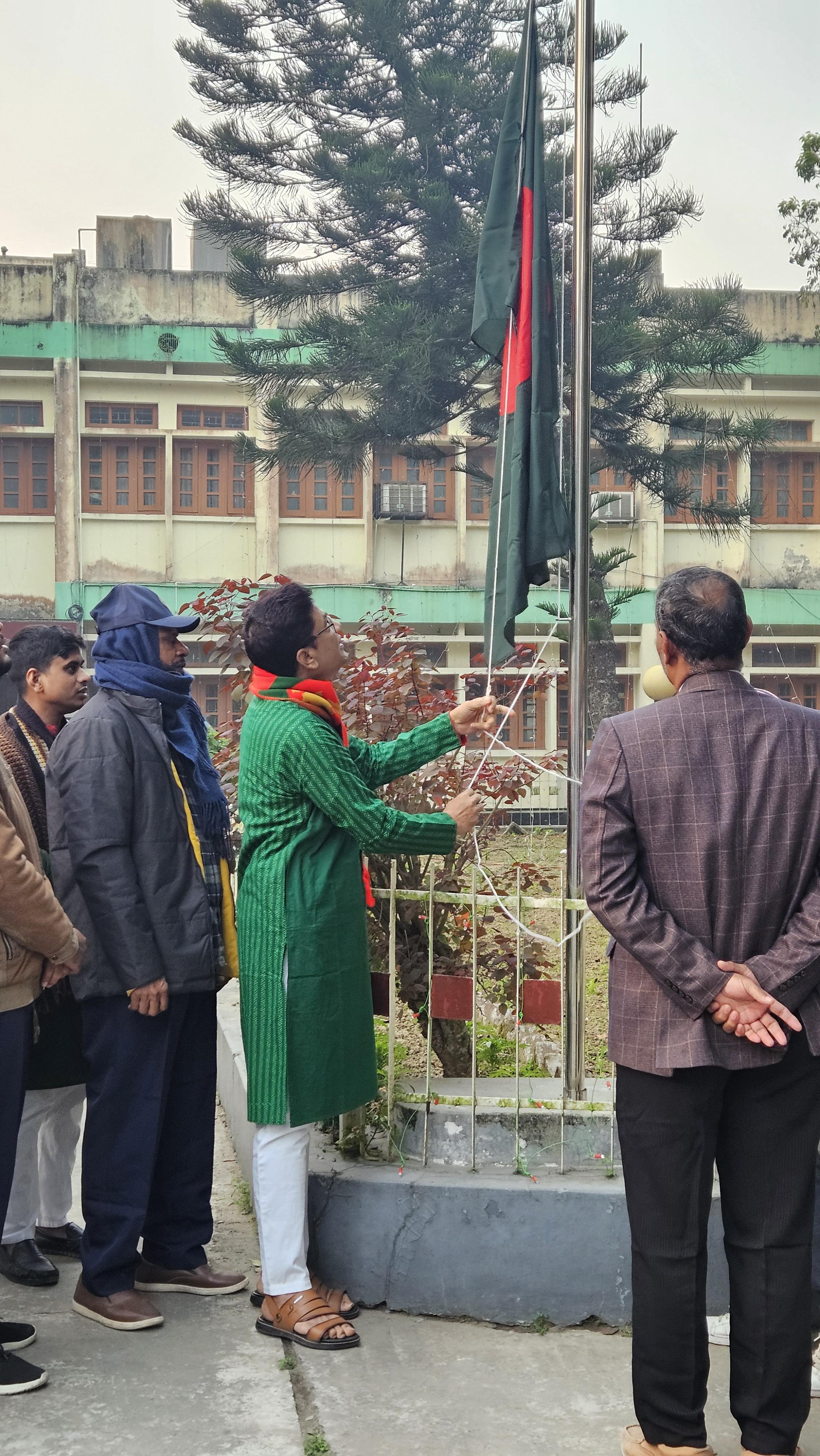 যথাযোগ্য মর্যাদায় মহান বিজয় দিবস-২০২৫ পালিত।